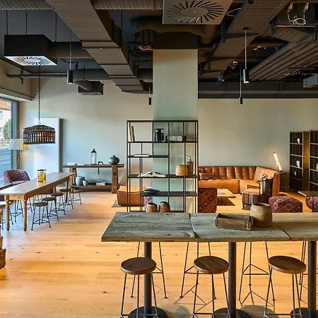 Freigeist Homes - Serviced 4*